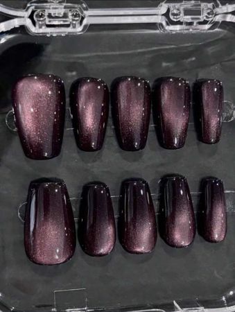 ناخن مصنوعی