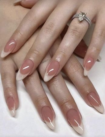 ناخن مصنوعی